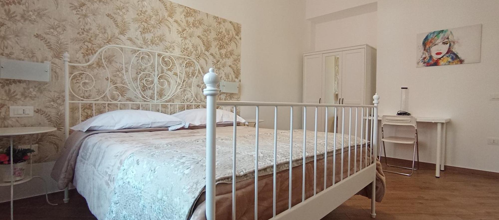 B & B Civico 6 Rooms Salerno Exterior foto