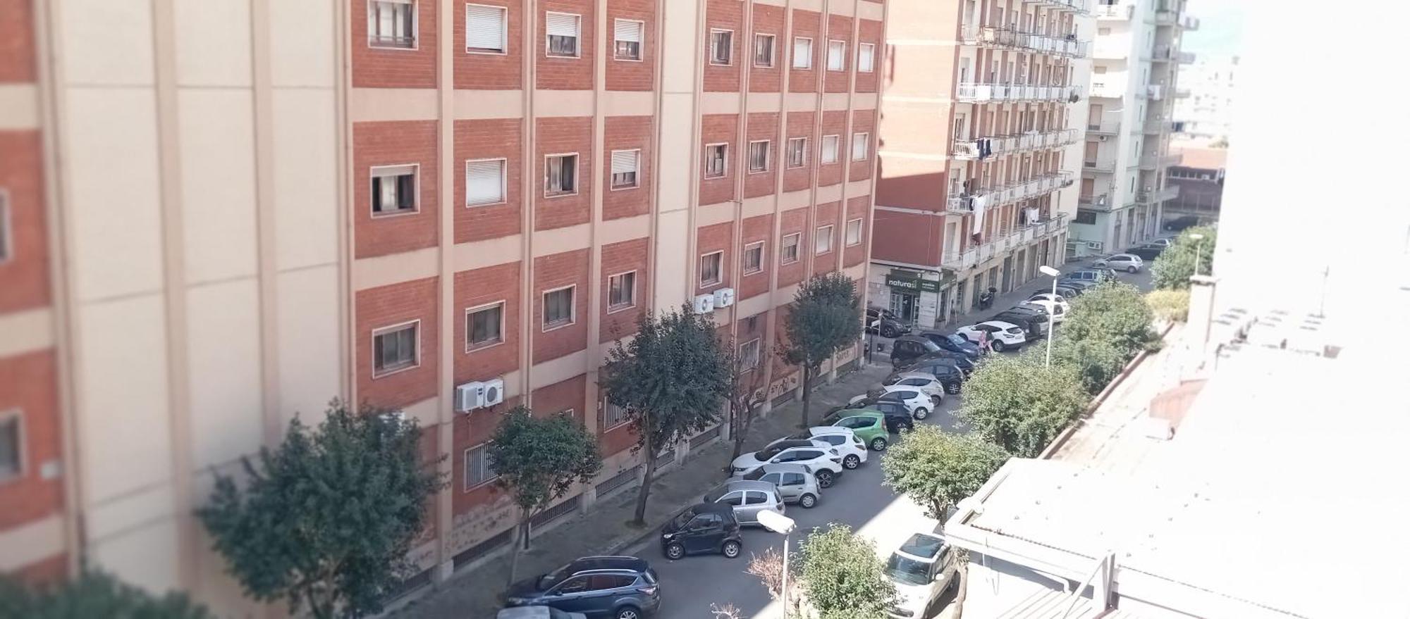 B & B Civico 6 Rooms Salerno Exterior foto